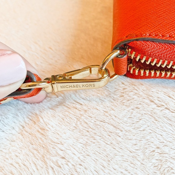 Michael Kors Continental Zip Around Wallet Orange - Picture 6 of 7